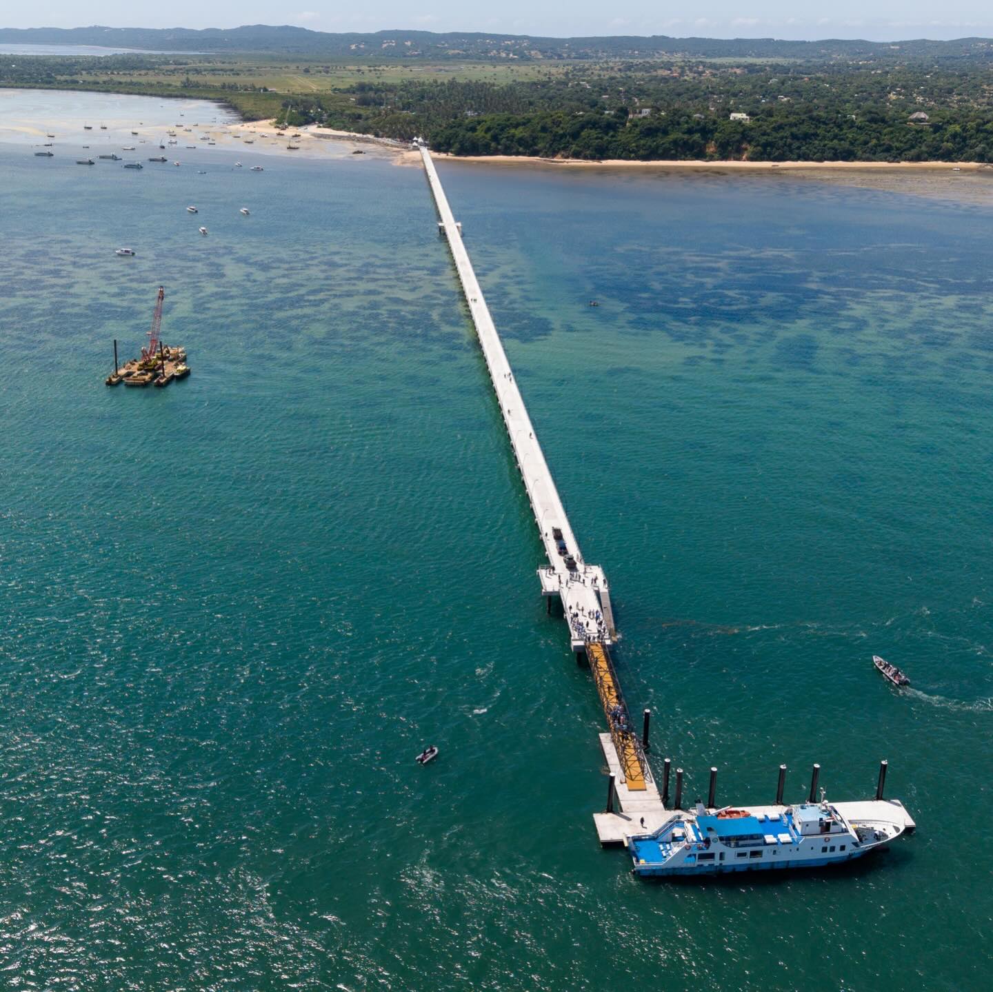 Ilha de Inhaca entra numa nova era com a maior ponte-cais do mundo